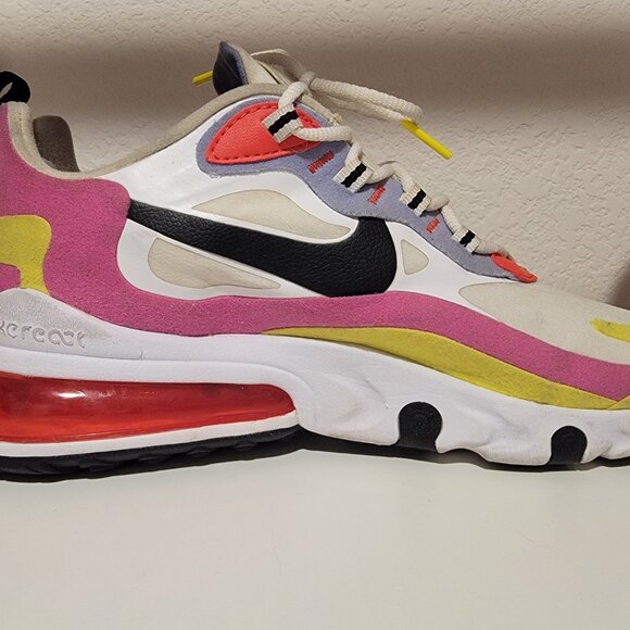 Nike Air Max 270 React Shoes - Picture 4 of 7